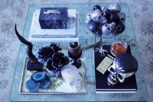 Coffee table Halloween collection