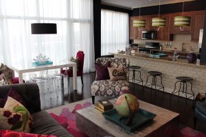 CURE-Vibrant Loft Living-Dining